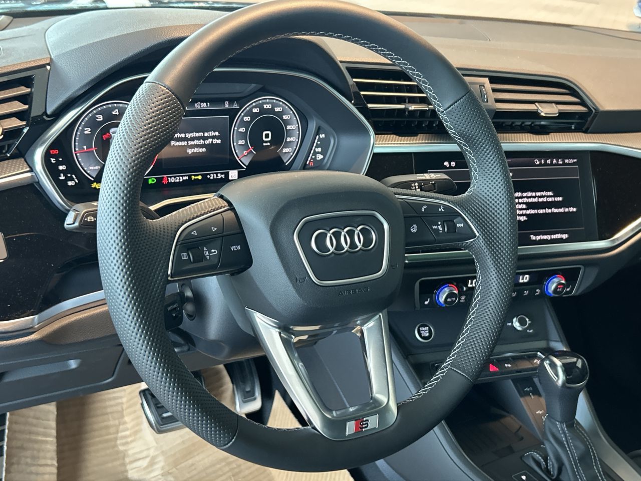 Audi Q3  2025 à Toronto, Ontario