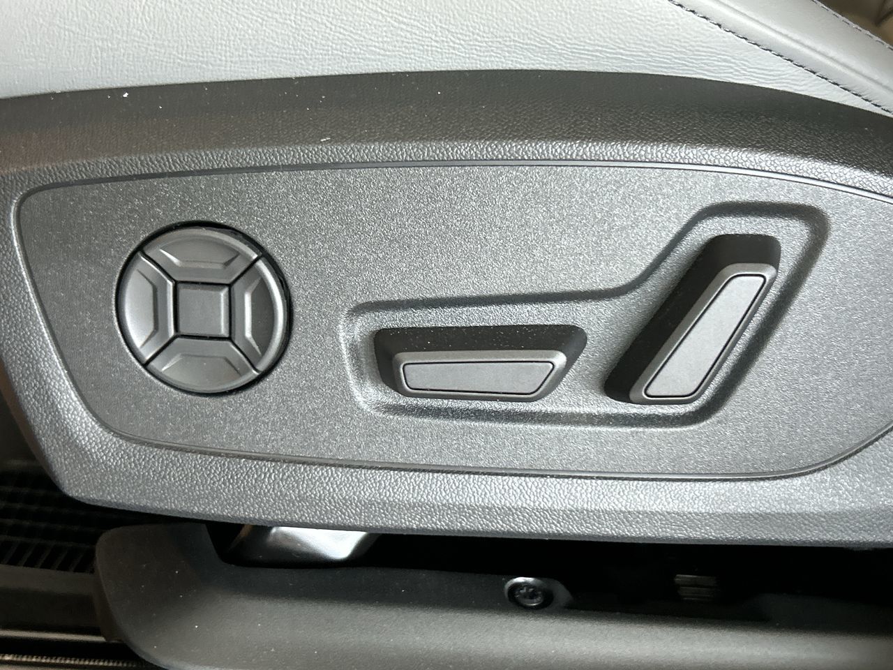 Audi Q3  2025 à Toronto, Ontario