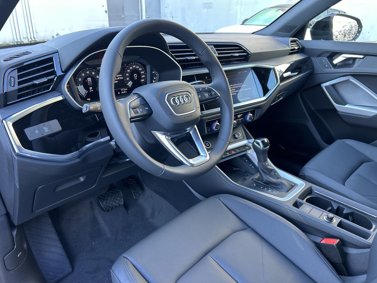 2025 Audi Q3 in Toronto, Ontario