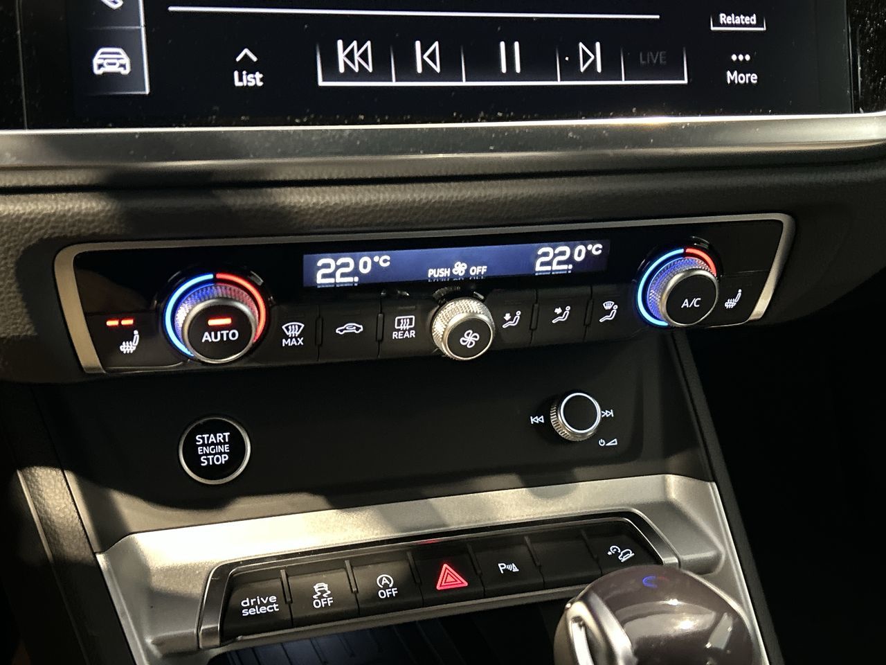 Audi Q3  2025 à Toronto, Ontario