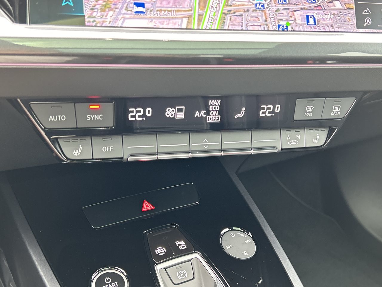 Audi Q4 e-tron  2024 à Toronto, Ontario