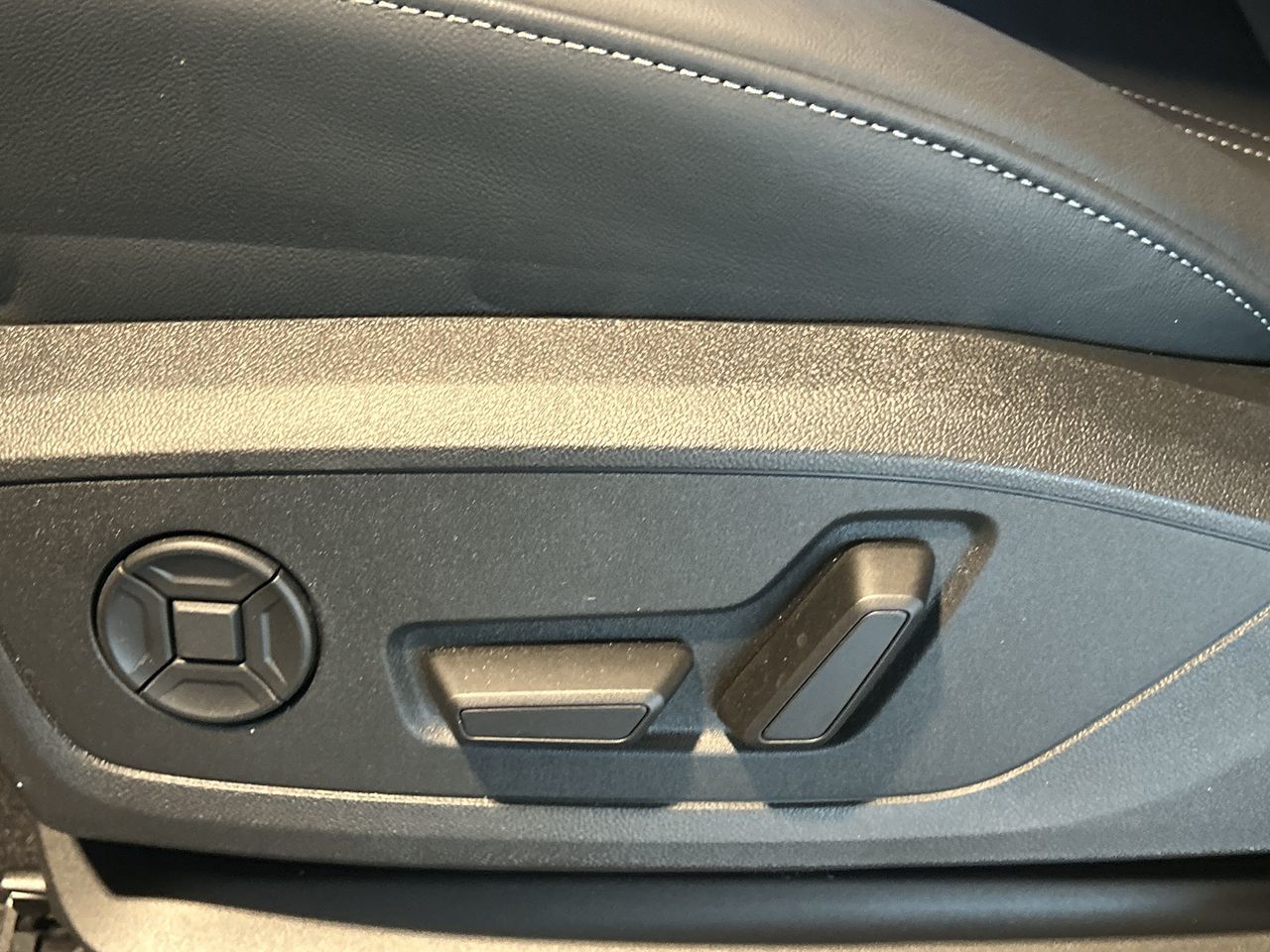 2024 Audi Q4 e-tron in Toronto, Ontario