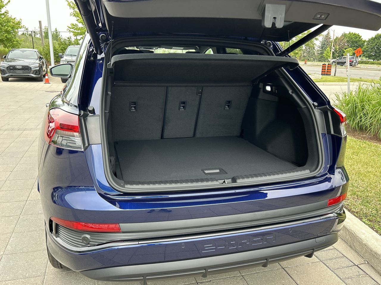 Audi Q4 e-tron  2024 à Toronto, Ontario