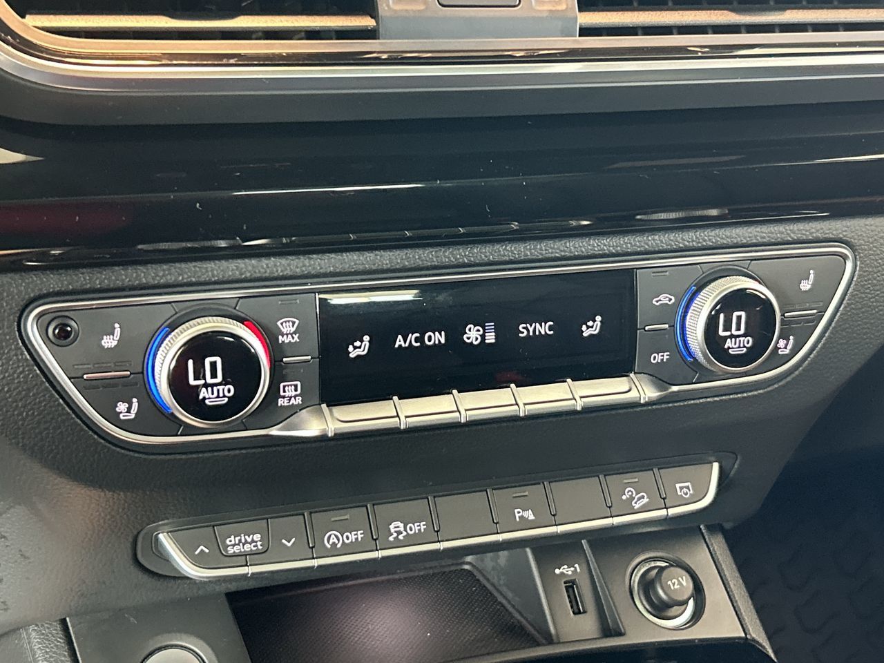 Audi Q5 Sportback  2021 à Toronto, Ontario