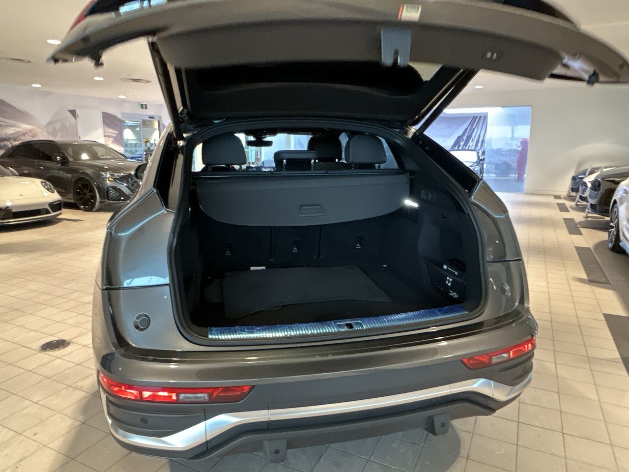 Audi Q5 Sportback  2023 à Toronto, Ontario