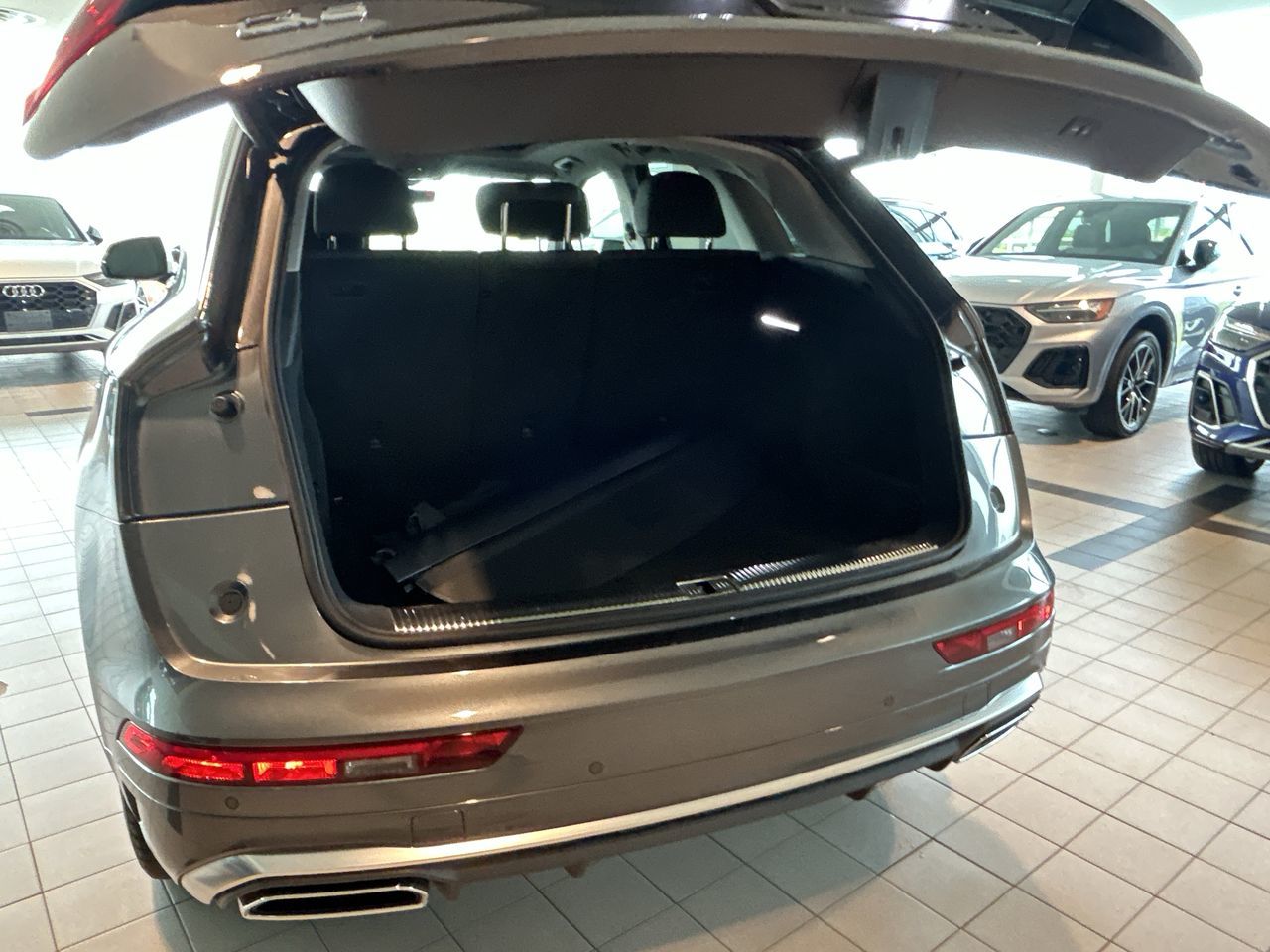 Audi Q5  2021 à Toronto, Ontario