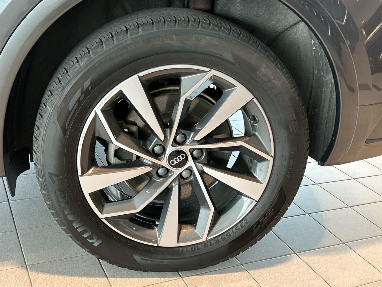 Audi Q5  2021 à Toronto, Ontario