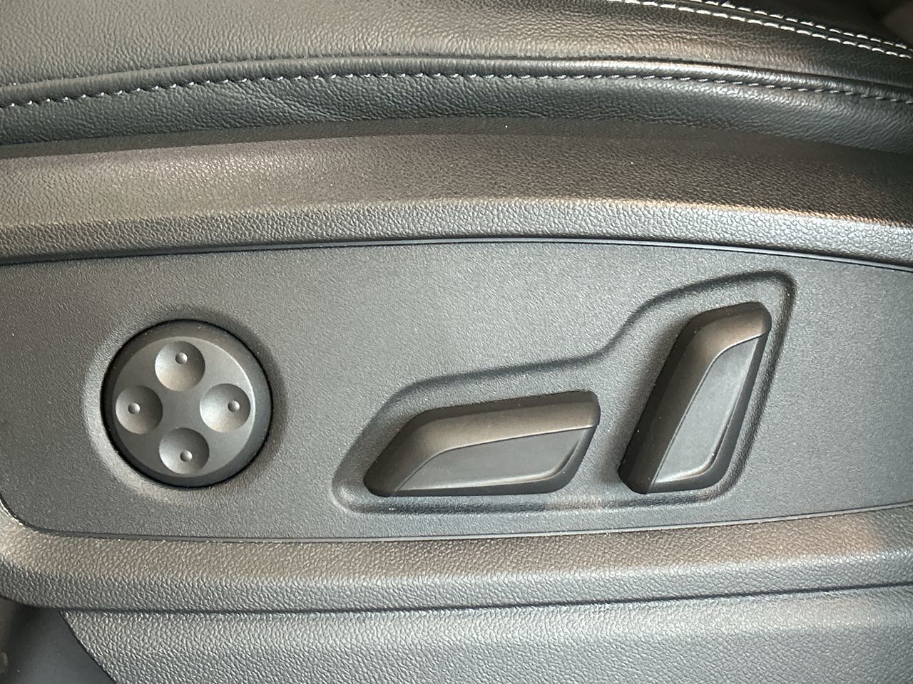 2022 Audi Q5 in Toronto, Ontario