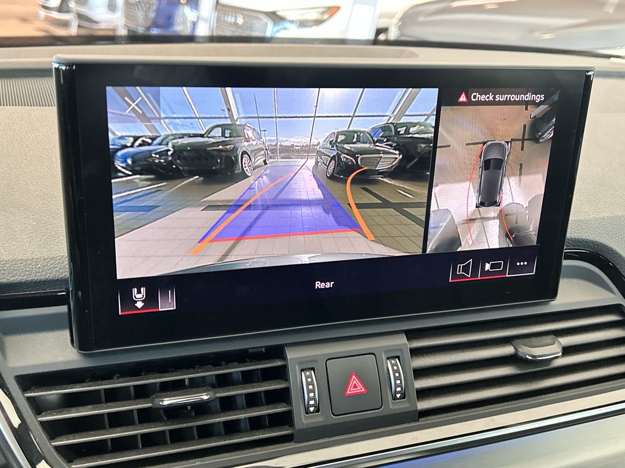 Audi Q5  2022 à Toronto, Ontario