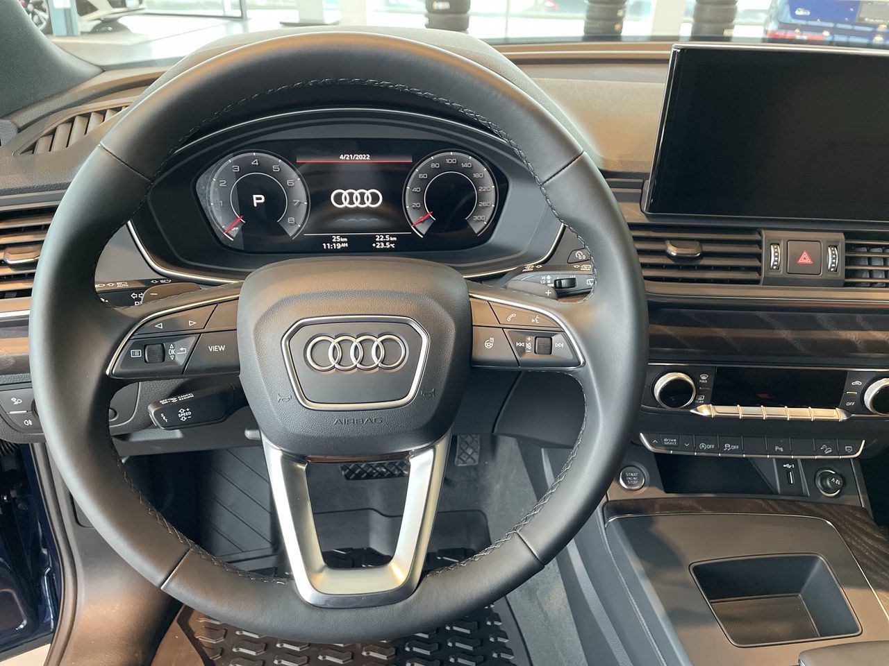 Audi Q5  2022 à Toronto, Ontario