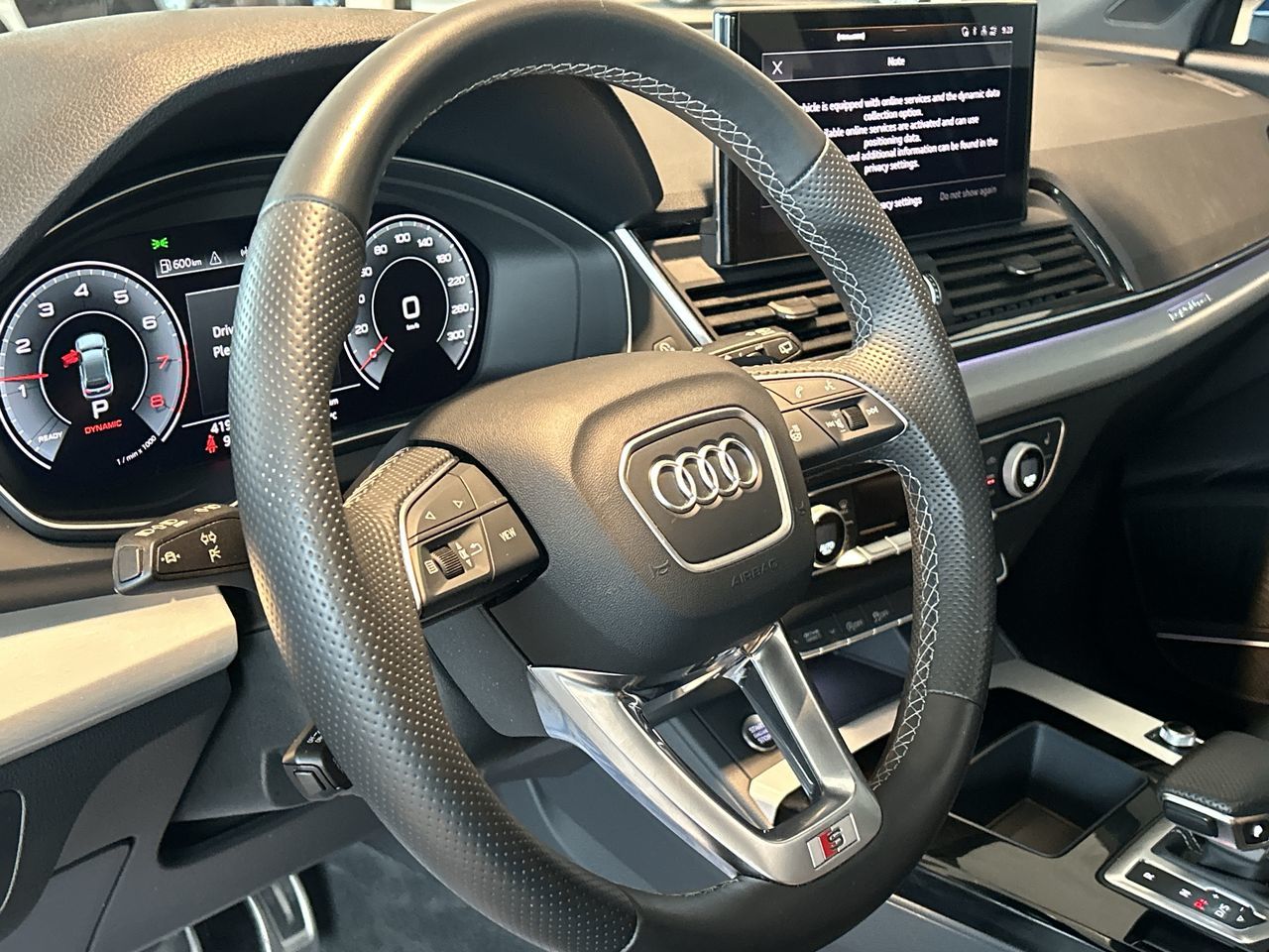 Audi Q5  2023 à Toronto, Ontario