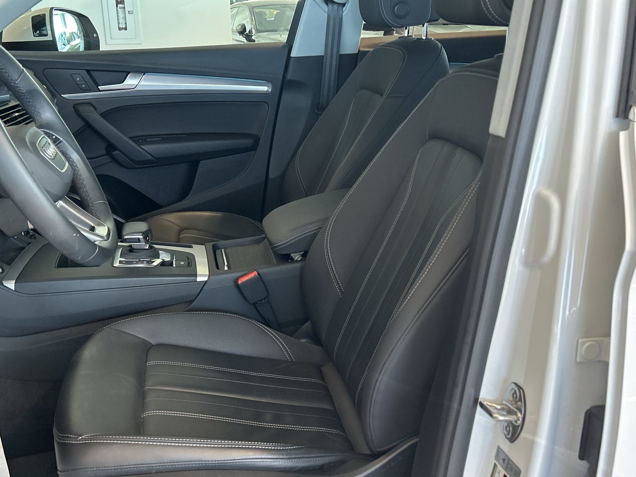 Audi Q5  2023 à Toronto, Ontario