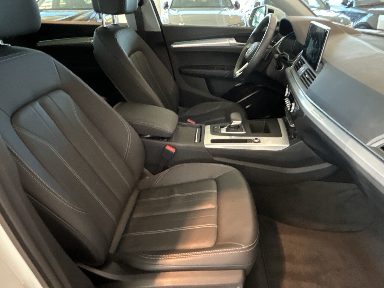 Audi Q5  2023 à Toronto, Ontario