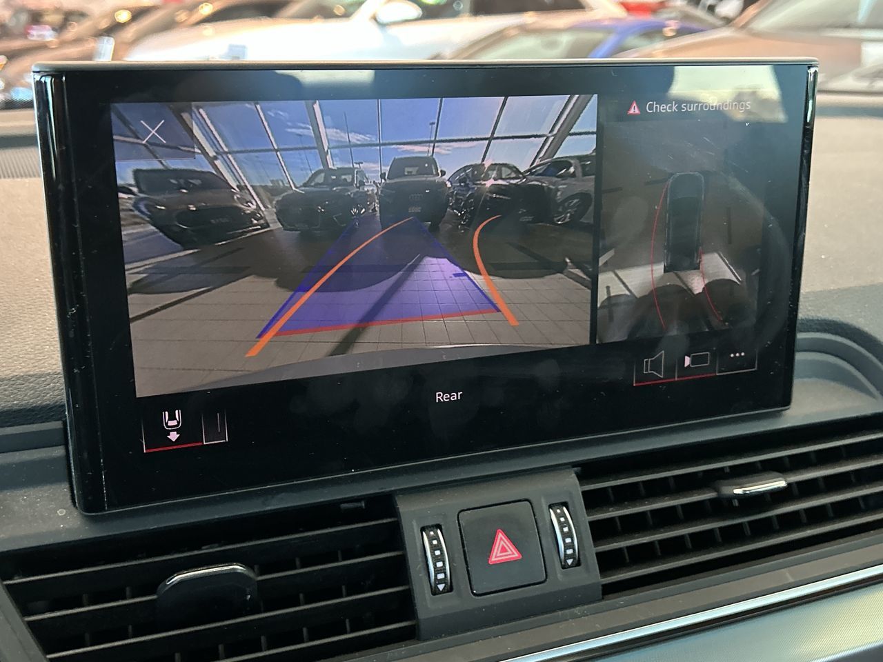 Audi Q5  2023 à Toronto, Ontario