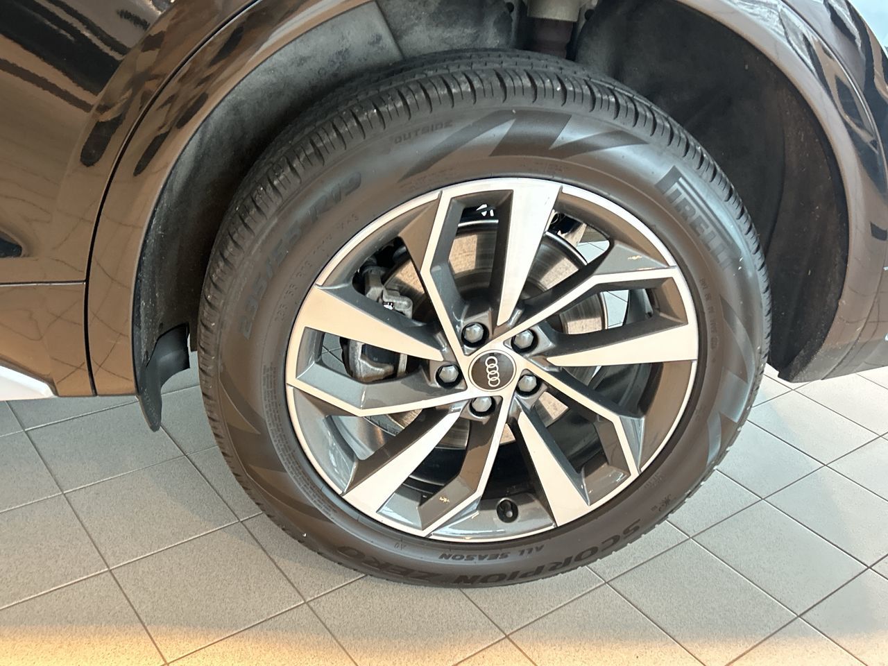 2023 Audi Q5 in Toronto, Ontario