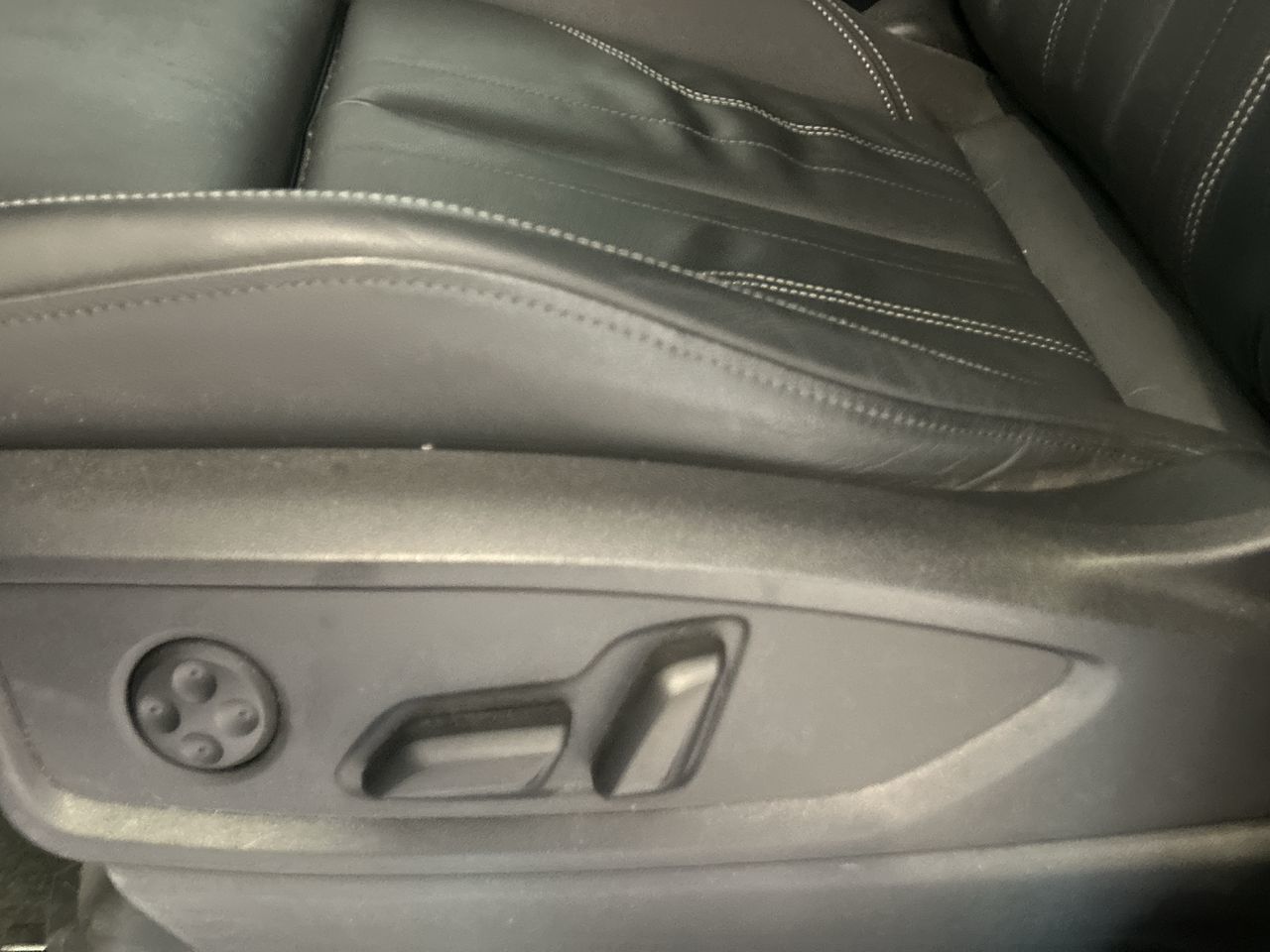 2024 Audi Q5 in Toronto, Ontario