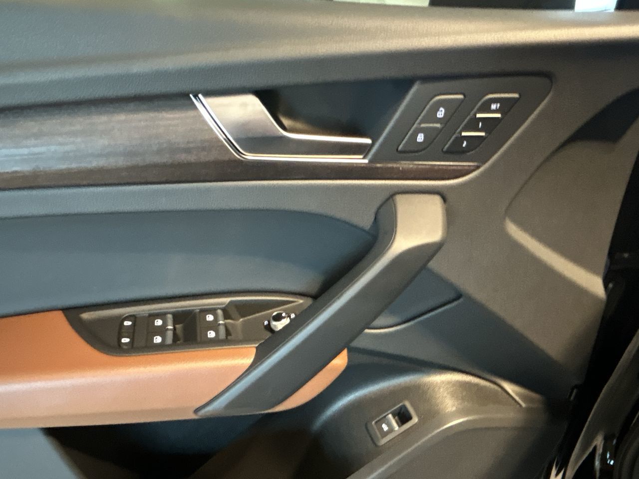 2024 Audi Q5 in Toronto, Ontario