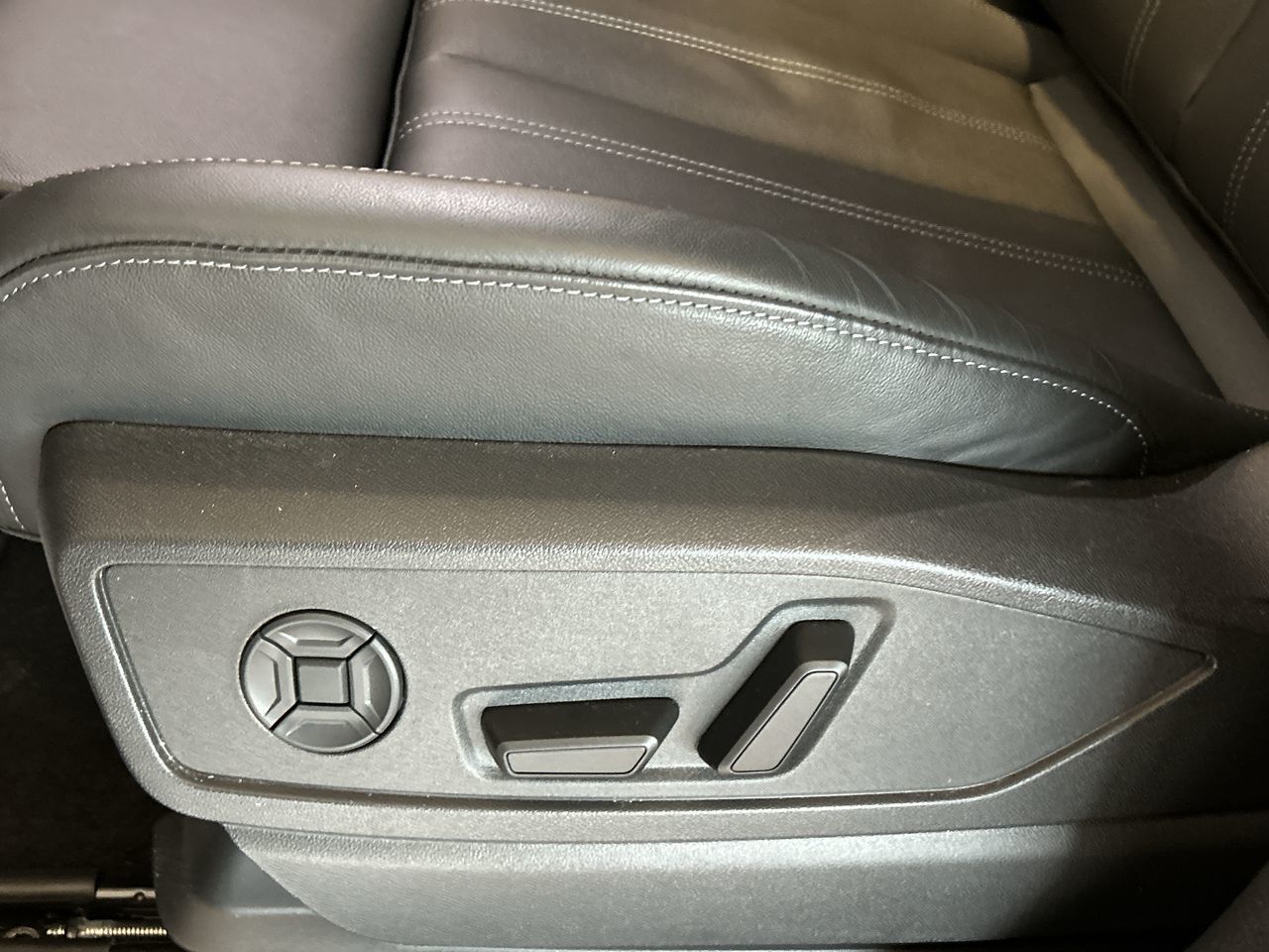 2025 Audi Q5 in Toronto, Ontario