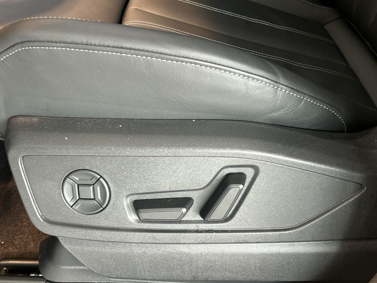 Audi Q5  2025 à Toronto, Ontario