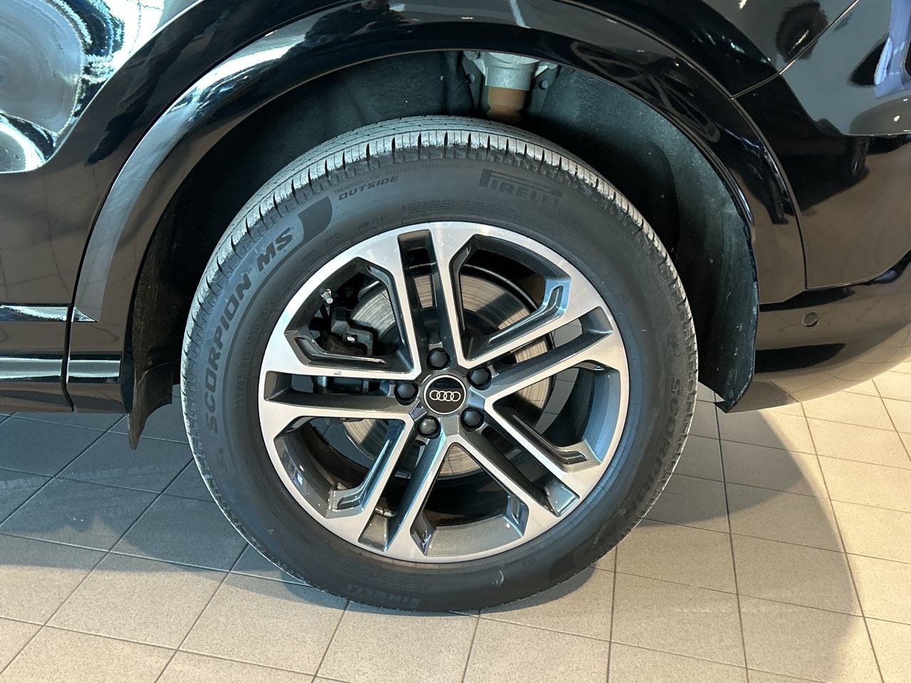 2025 Audi Q5 in Toronto, Ontario