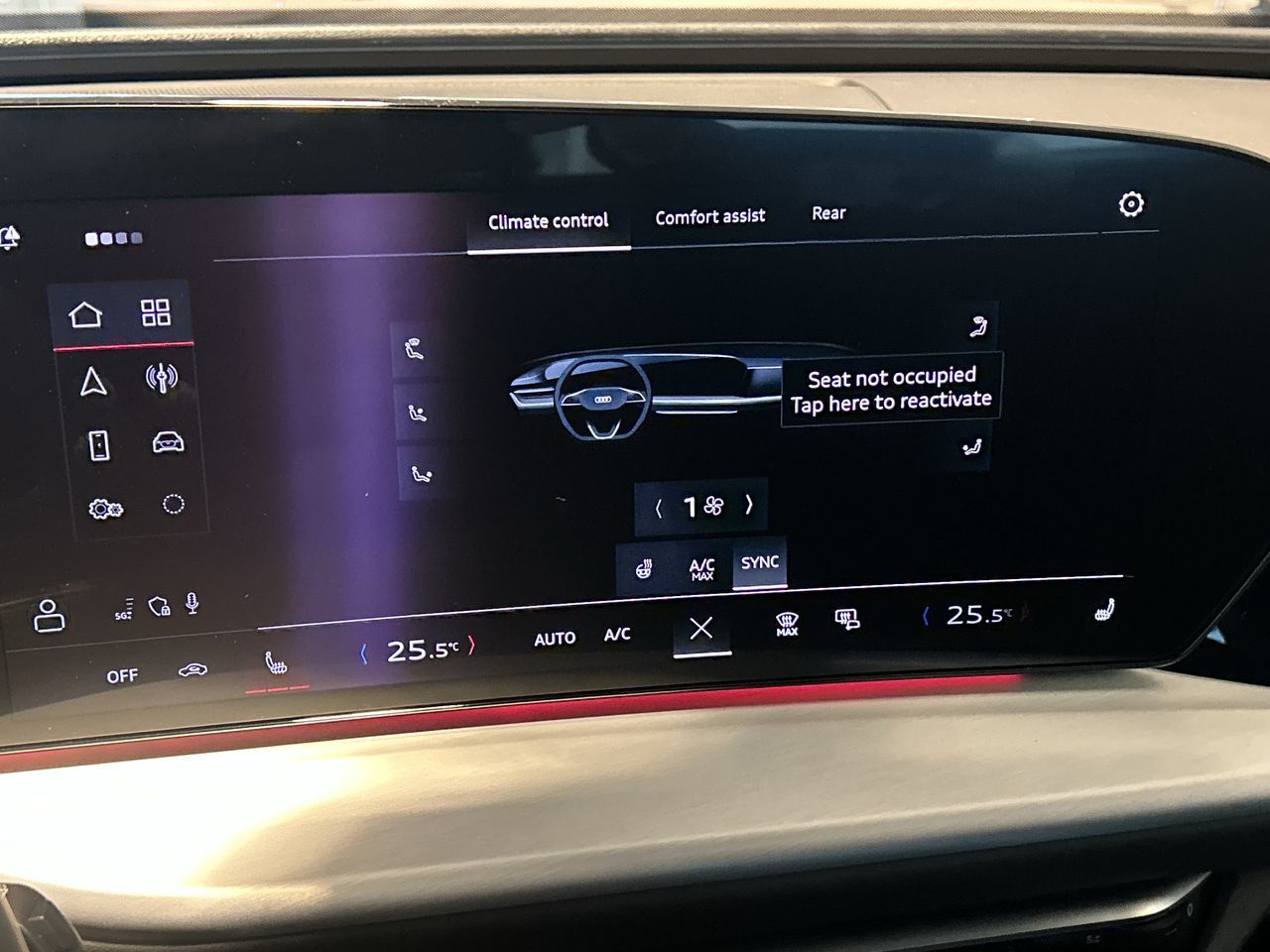 Audi Q5  2025 à Toronto, Ontario