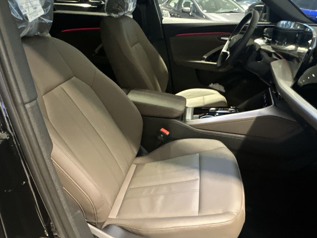 2025 Audi Q5 in Toronto, Ontario