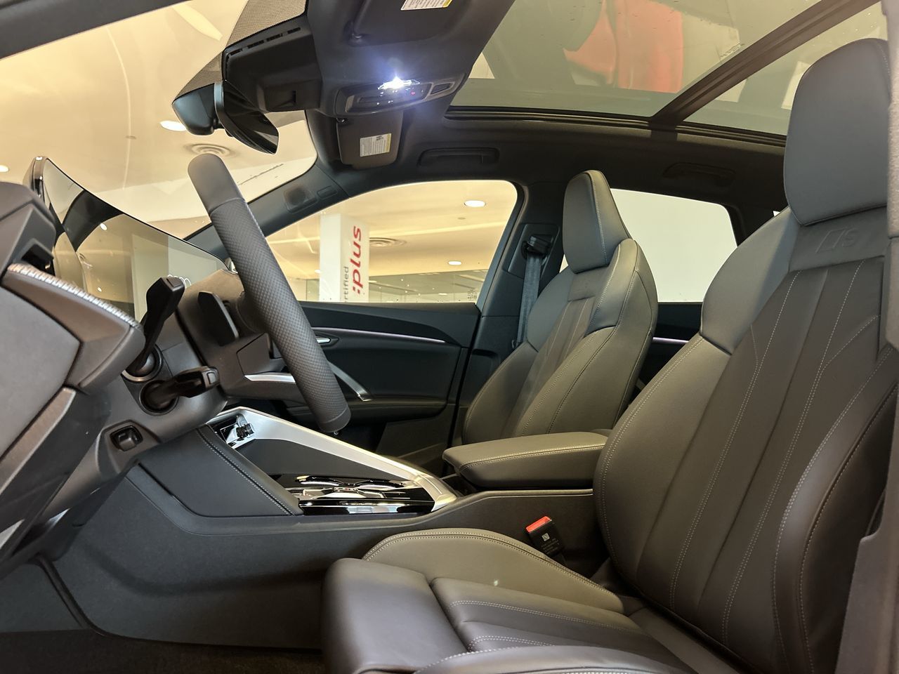 Audi Q5  2025 à Toronto, Ontario