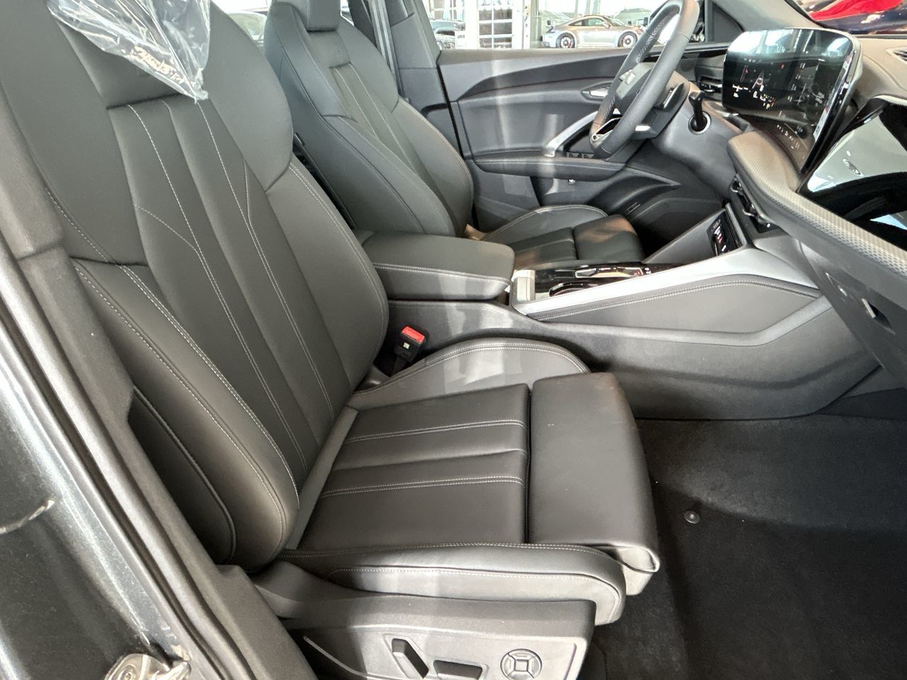 2025 Audi Q5 in Toronto, Ontario