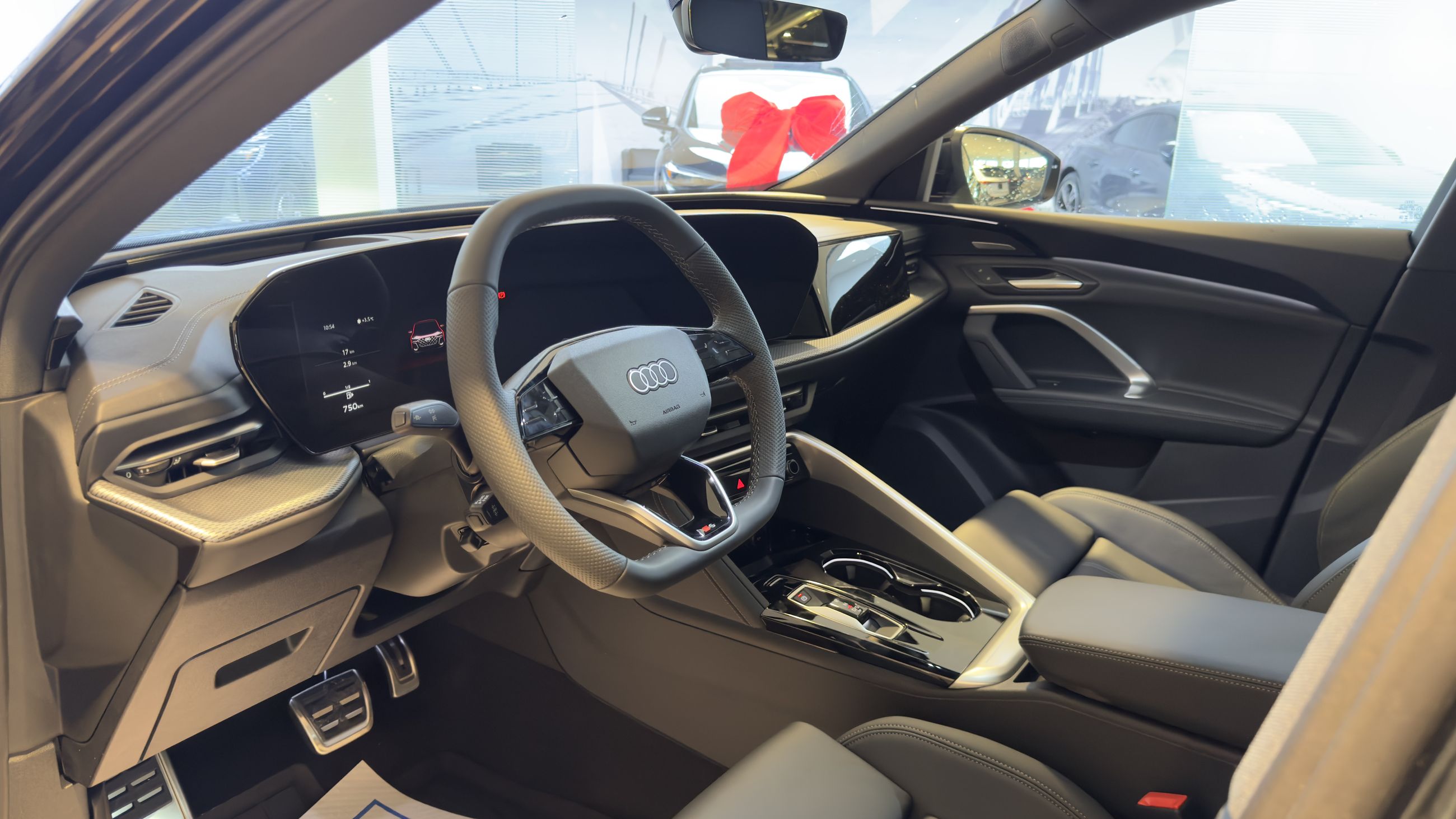 2025 Audi Q5 in Toronto, Ontario