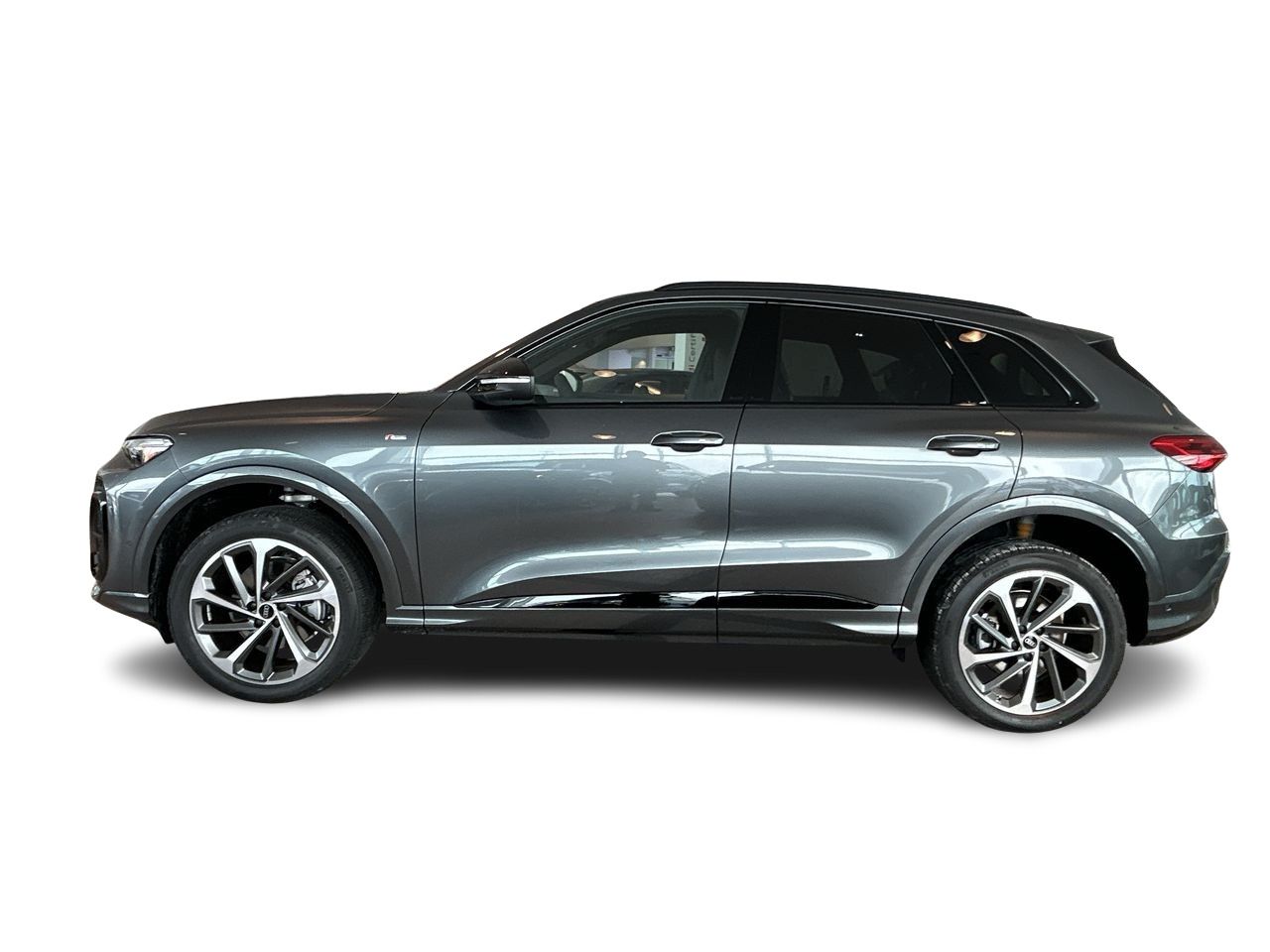 Audi Q5  2025 à Toronto, Ontario