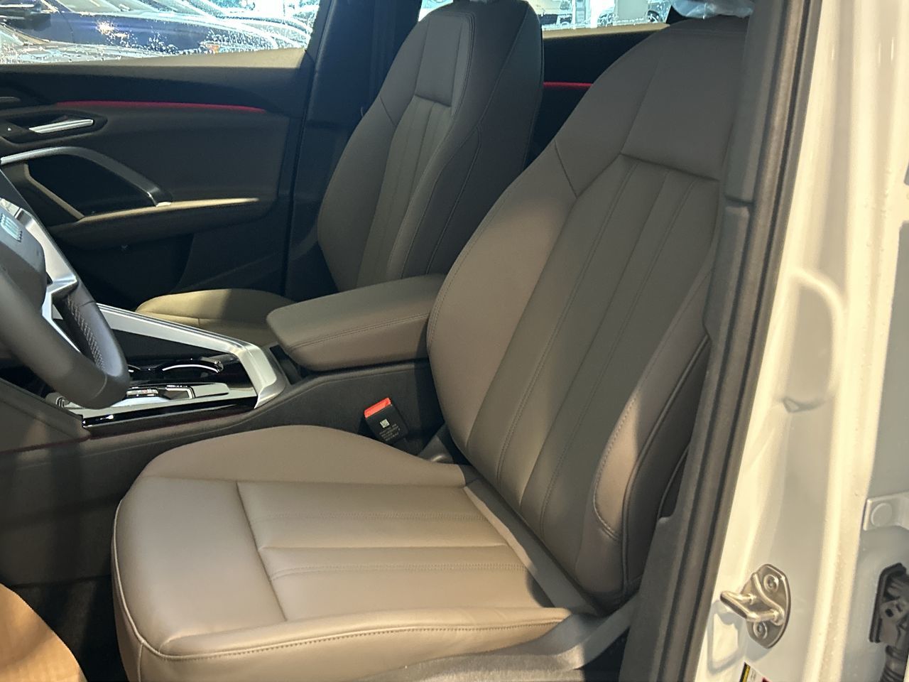 Audi Q5  2025 à Toronto, Ontario