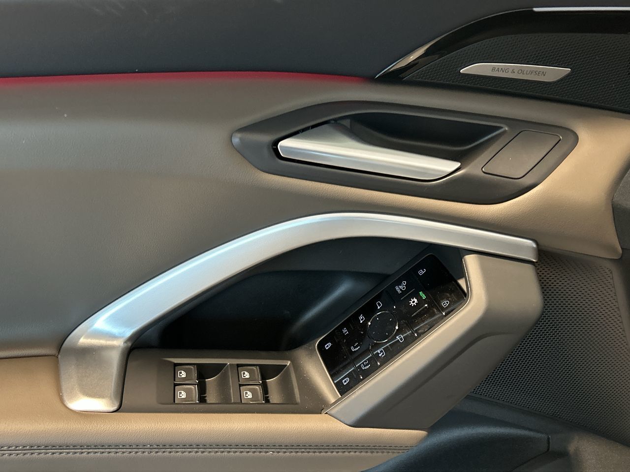 Audi Q5  2025 à Toronto, Ontario