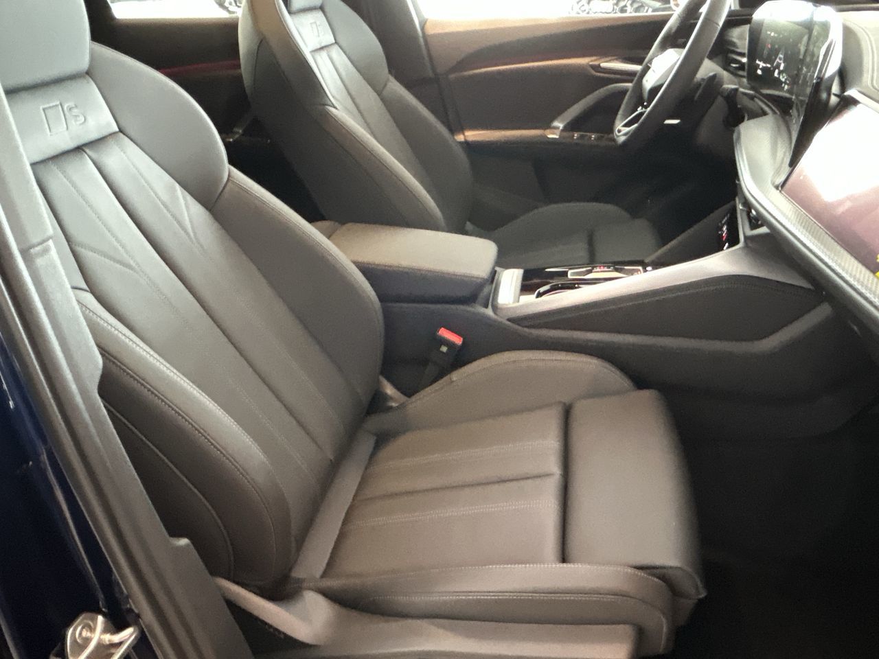 Audi Q5  2025 à Toronto, Ontario