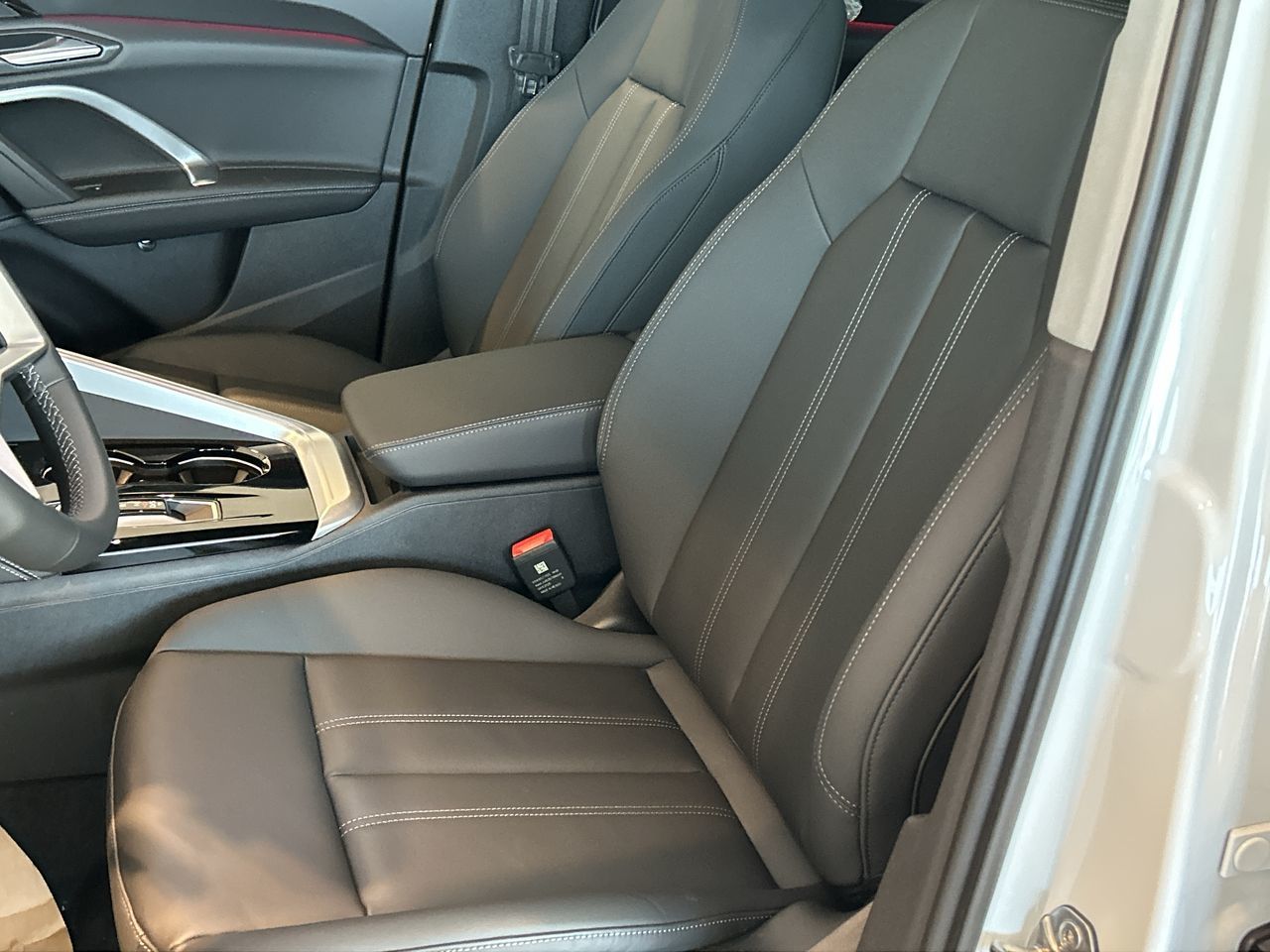 Audi Q5  2025 à Toronto, Ontario