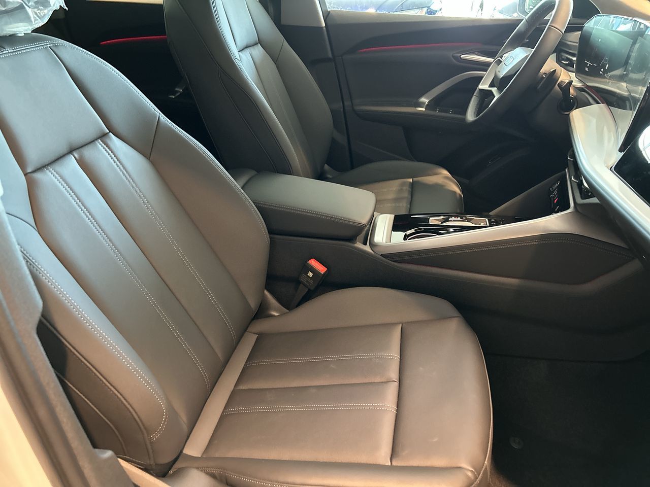 Audi Q5  2025 à Toronto, Ontario