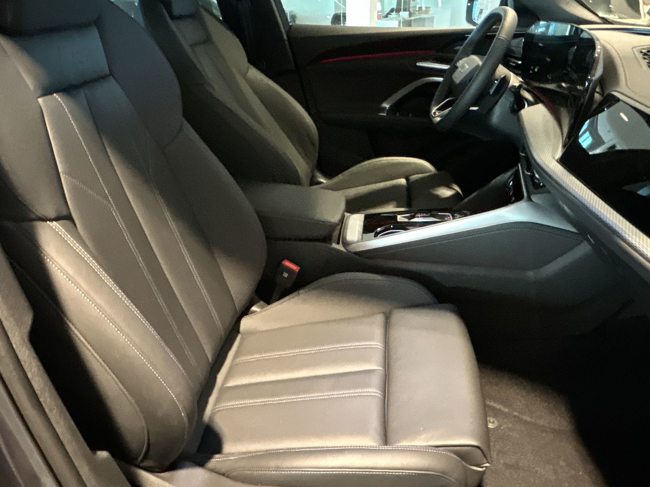 Audi Q5  2025 à Toronto, Ontario