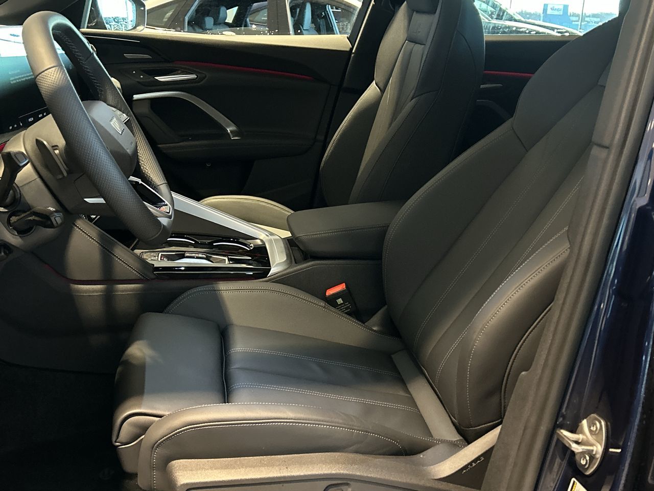 Audi Q5  2025 à Toronto, Ontario