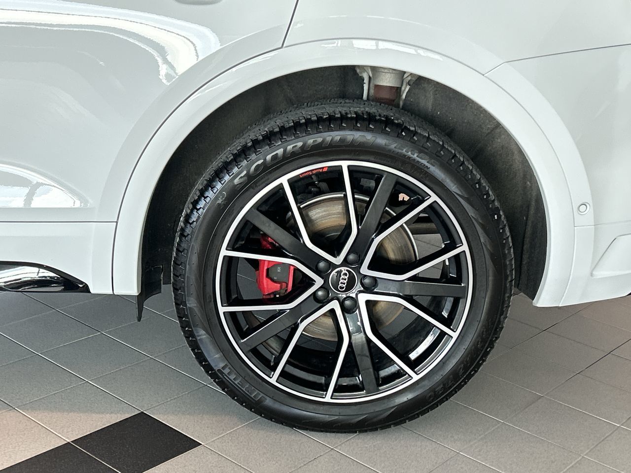 2025 Audi Q5 in Toronto, Ontario