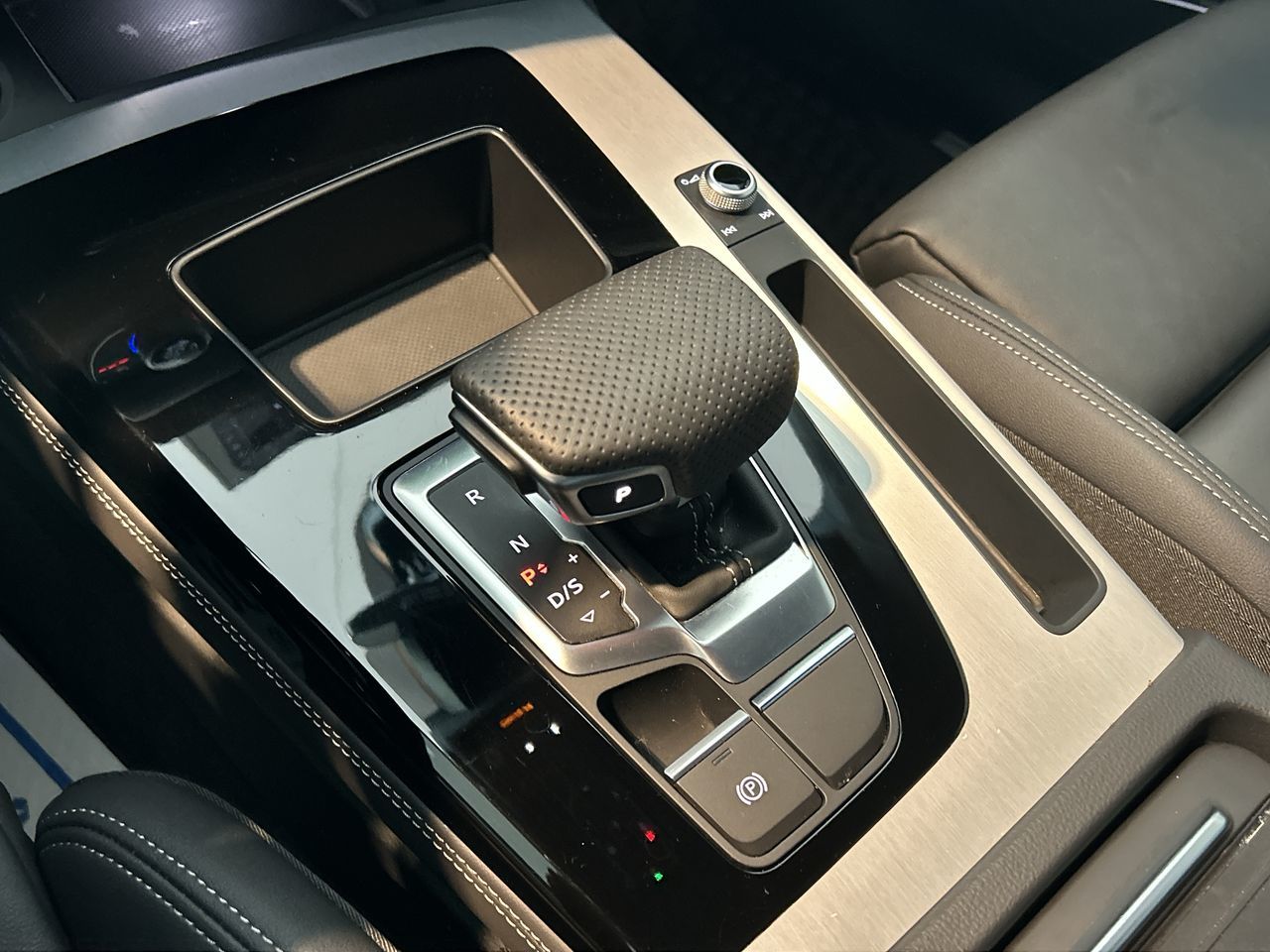 2025 Audi Q5 in Toronto, Ontario