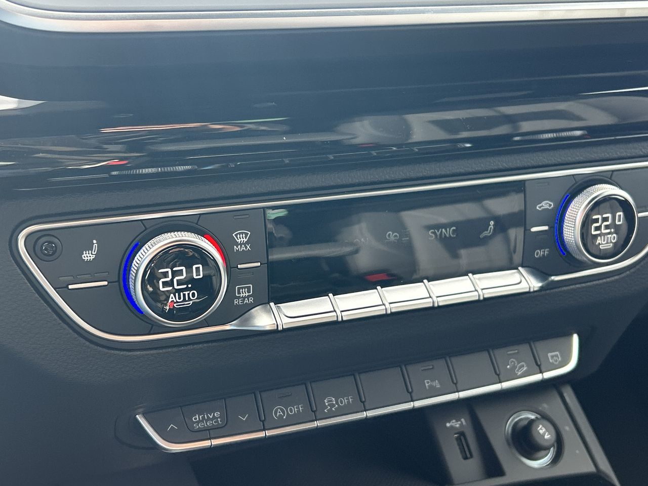 2025 Audi Q5 in Toronto, Ontario