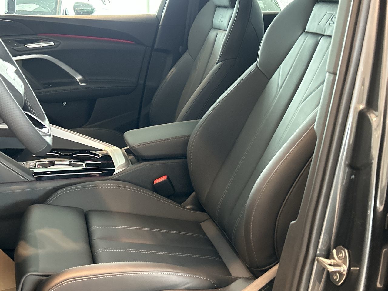 Audi Q5  2026 à Toronto, Ontario