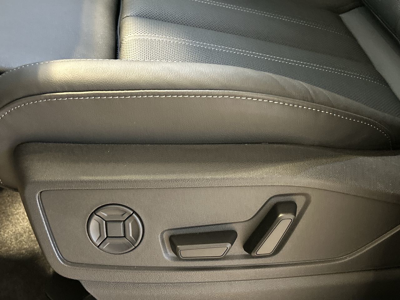 Audi Q5  2026 à Toronto, Ontario