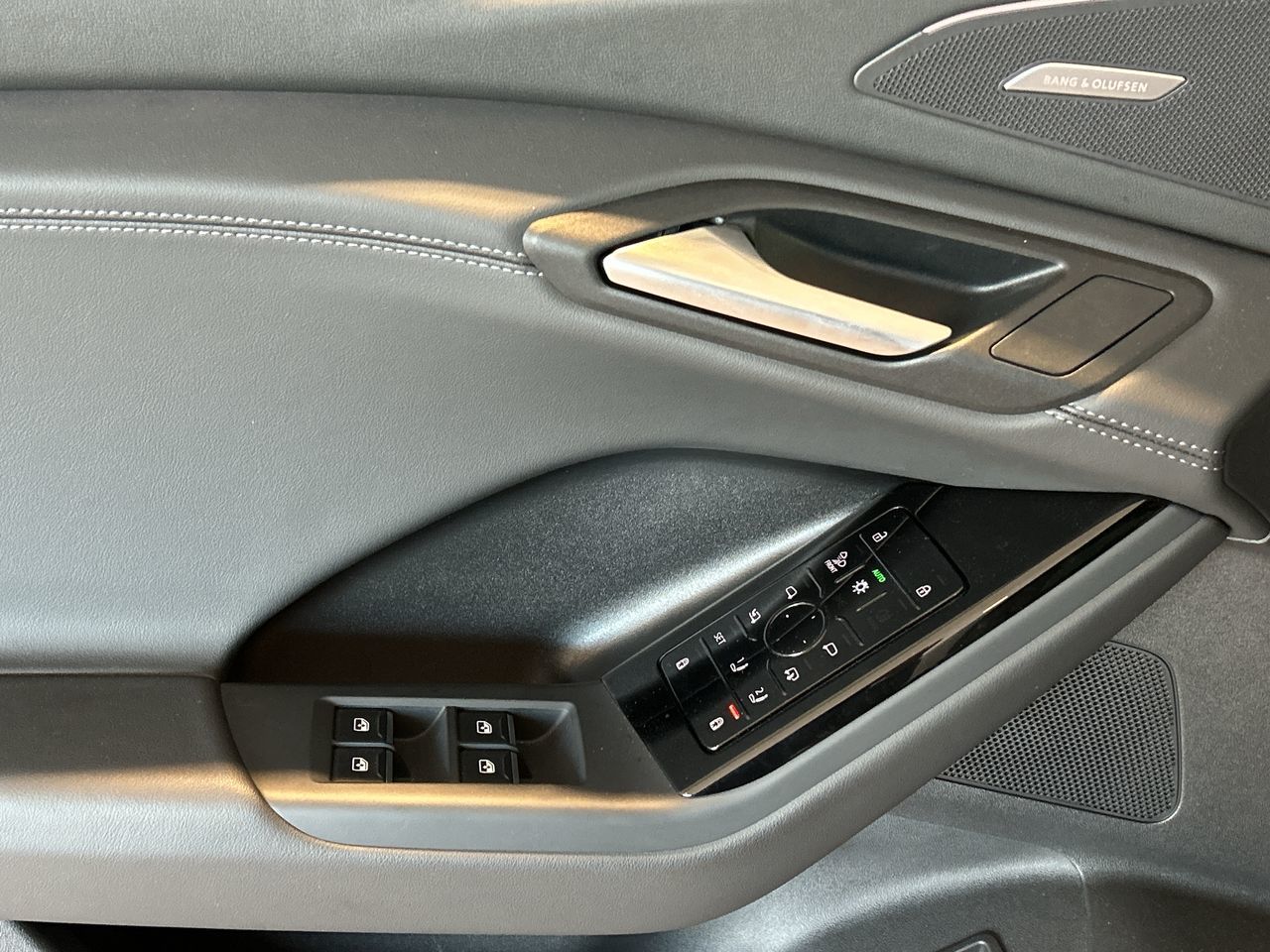 2025 Audi Q6 e-tron in Toronto, Ontario