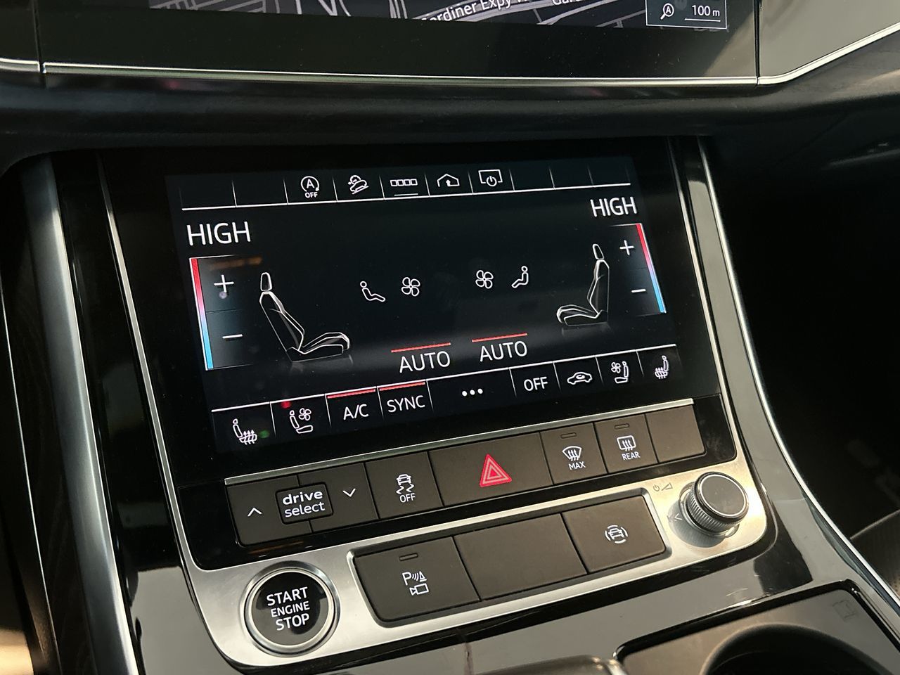 Audi Q8  2021 à Toronto, Ontario