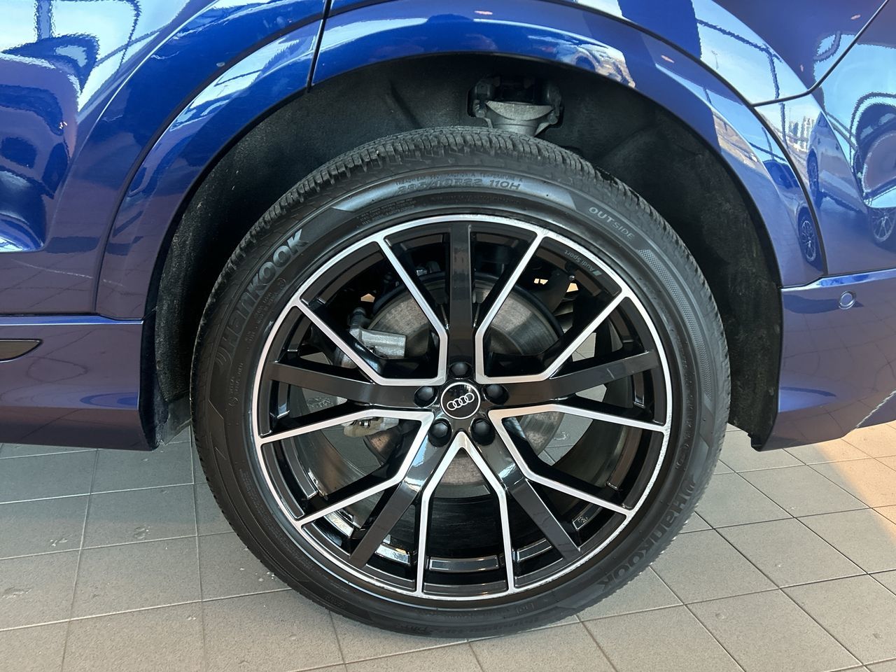 Audi Q8  2021 à Toronto, Ontario