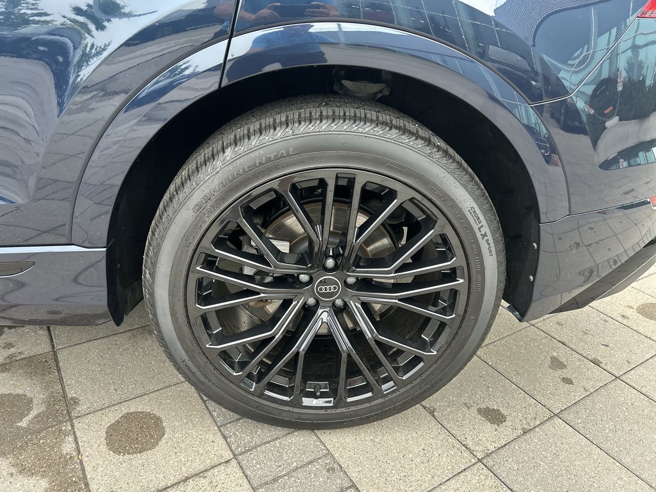 Audi Q8  2025 à Toronto, Ontario