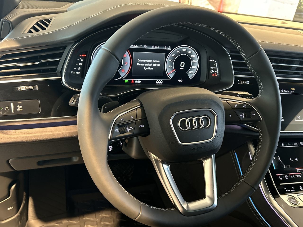 Audi Q8  2025 à Toronto, Ontario