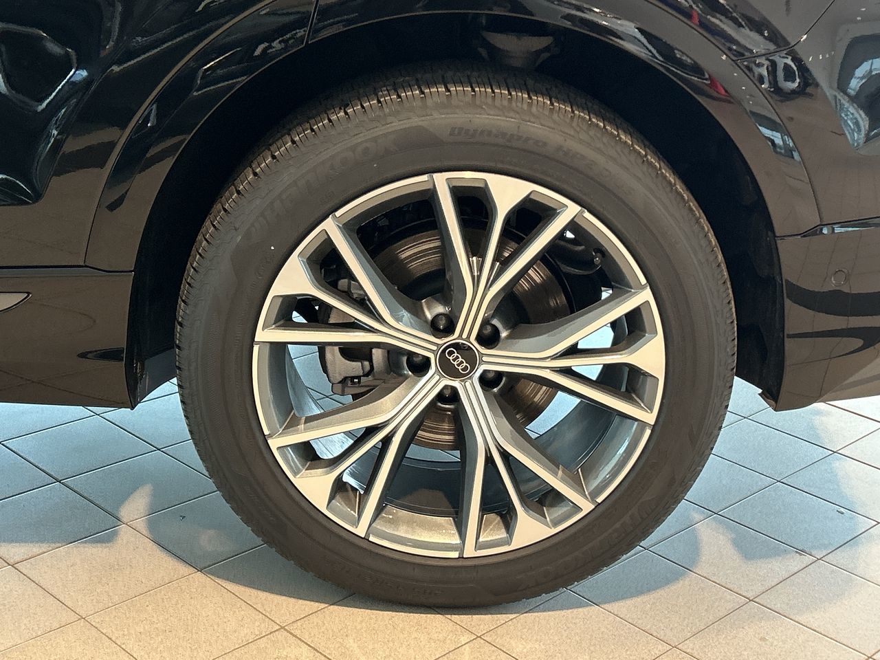 Audi Q8  2025 à Toronto, Ontario