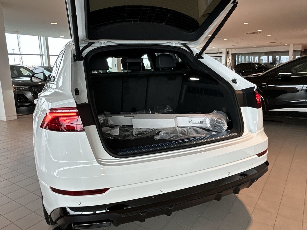 Audi Q8  2025 à Toronto, Ontario