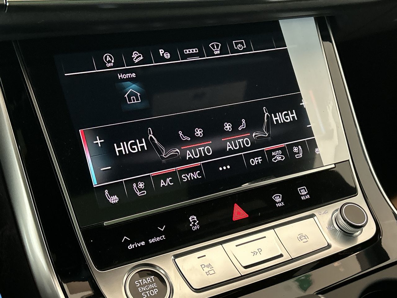 Audi Q8  2025 à Toronto, Ontario